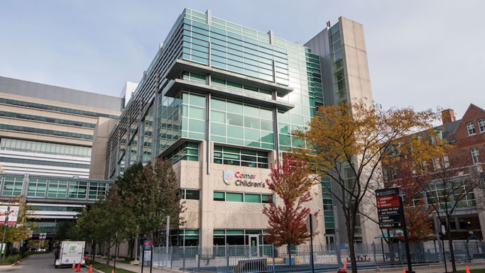 科默儿童医院四项专业被评为全美最佳之一