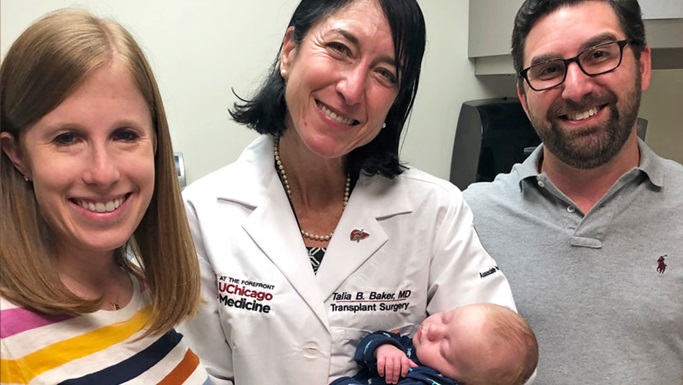 被告知仅剩六个月生命的女性在肝肿瘤专科获得了生命、爱情和新生儿的机会