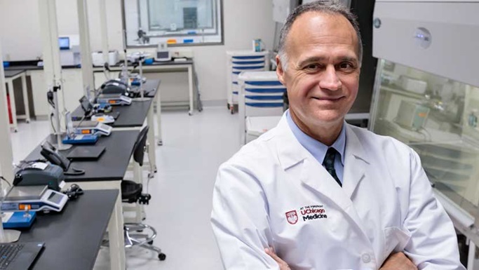 芝加哥大学医学中心在革命性的CAR T细胞癌症治疗方面遥遥领先