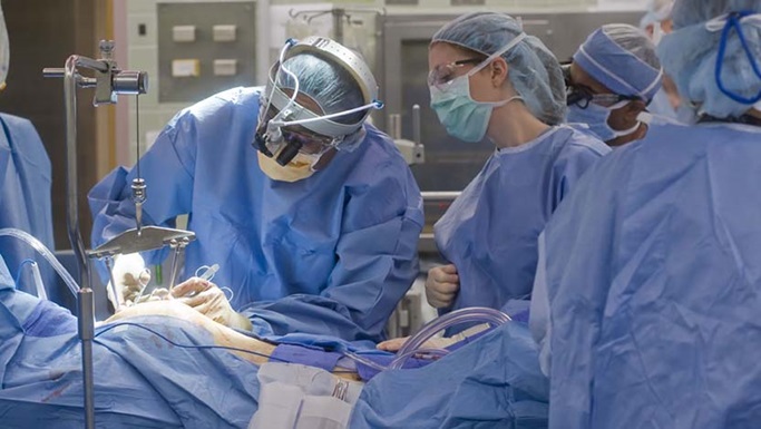 有史以来心脏移植最佳存活率和等待时间——芝加哥大学医学中心再创历史